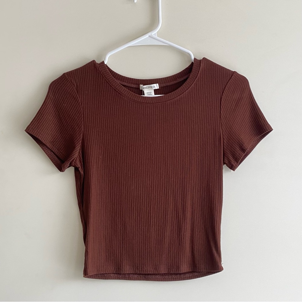 Bozzolo Brown Ribbed Short Sleeve Crewneck Crop T-Shirt - Women’s Size Medium
